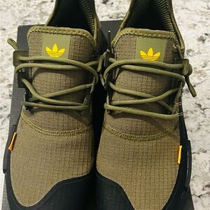 Adidas Men's Khaki and Black Sneakers